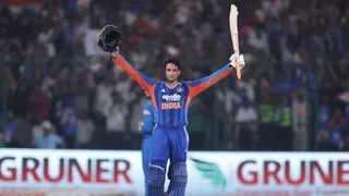 IND vs AFG: અભિષેક શર્માએ રચ્યો ઈતિહાસ, માત્ર 30 બૉલમાં તોફાની સદી ફટકારી રોહિત શર્માનો રેકોર્ડ તોડ્યો