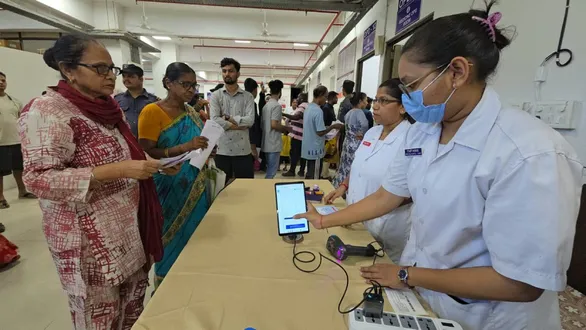 surat-new-civil-hospital-launches-digital-barcode-booklet-to-reduce-opd-crowds