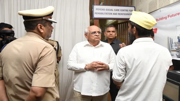as-part-of-the-seva-sankalp-abhiyan-chief-minister-bhupendra-patel-visited-sabarmati-central-jail-and-interacted-with-the-inmates
