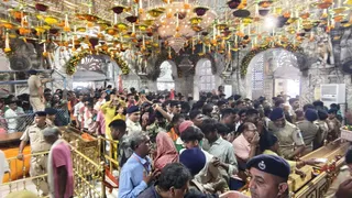 Bhadarvi Poonam Mela 2026: મા અંબાના દર્શન માટે પ્રથમ દિવસે જ ઉમટ્યો શ્રદ્ધાનો સાગર; અંબાજીમાં જોવા મળ્યું ભક્તિનું અલૌકિક વાતાવરણ