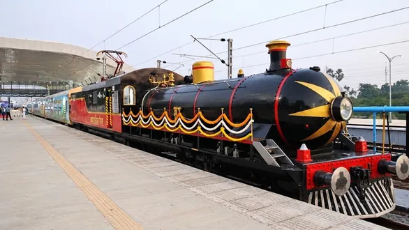 ekta-nagar-heritage-train-national-film-award-winners-vadodara-rail