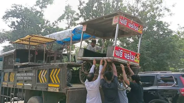 naidunia_image