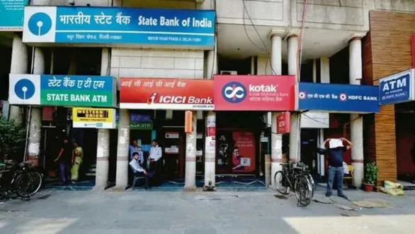 nationwide-bank-strike-rbi-holiday-on-september-27-sunday-sbi-pnb-bank-of-baroda-bank-open