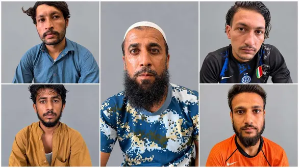 gujarat-ats-and-coast-guard-seize-rs-3000-crore-drugs-5-pakistanis-arrested