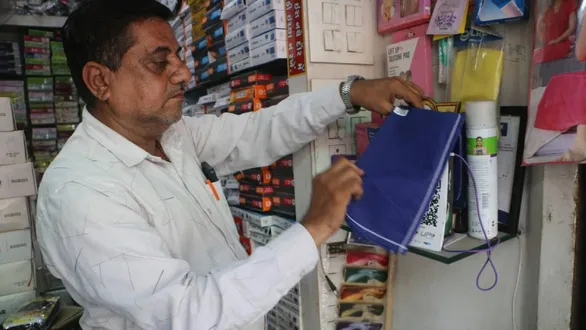 traders-celebrate-no-upi-day-across-gujarat-qr-codes-covered-in-unique-protest