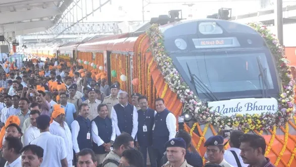 surat-udaipur-vande-bharat-express-flagged-off-by-cr-patil-check-route-timings-and-ticket-price
