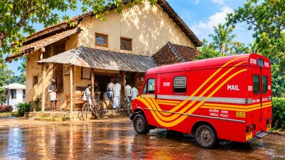 world-post-day-2026-history-of-postal-system-in-india-surat-connection