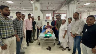 સુરત નવી સિવિલના કુશળ તબીબોની કમાલઃ મહારાષ્ટ્રના ખેડૂતને થાપાની સર્જરી વિનામૂલ્યે કરી અસહ્ય દુખાવામાંથી છૂટકારો અપાવ્યો