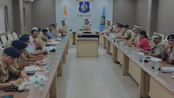 surat-navratri-security-police-deploy-ai-thousands-for-safety