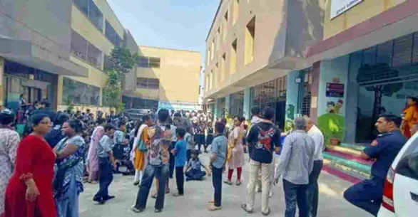 surat-amroli-school-fire-teacher-bravery-students-safe