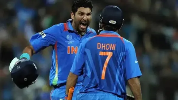 yuvraj-singh-teased-ms-dhoni-call-bihari-dressing-room-angry-and-friendship-2005-incident