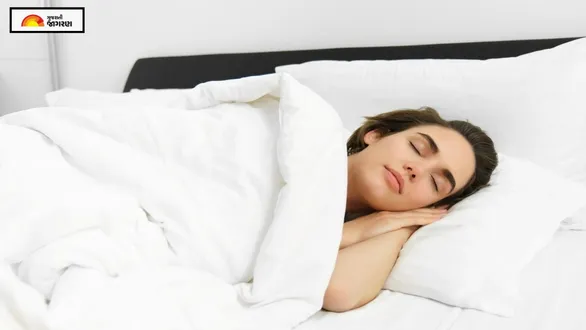 navratri-sleep-deprivation-health-effects-of-sleeping-less-than-6-hours