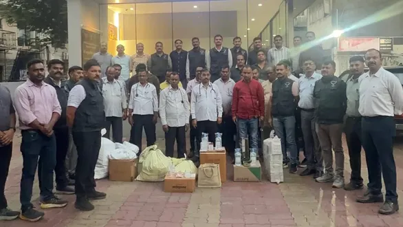 surat-news-16-fake-doctors-arrested-in-pandesara-by-sog-and-health-dept