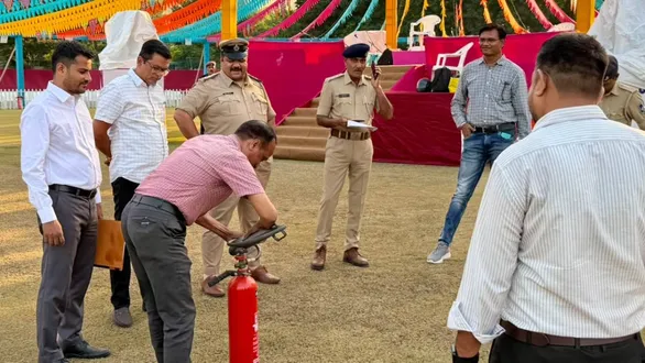 vadodara-navratri-security-police-and-fire-brigade-inspect-alembic-city-and-sona-party-plot