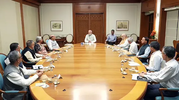 modi-cabinet-approves-railway-bonus-social-security-divyang-pension