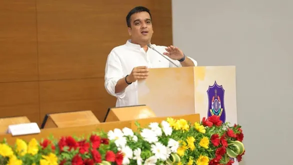 rajkot-land-fraud-tera-tujko-arpan-event-to-return-500-bigha-land-to-farmers