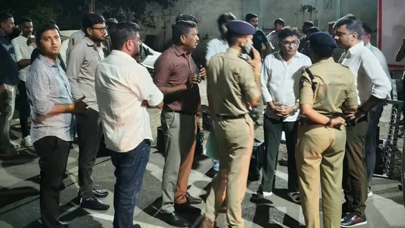 rajkot-crime-news-jeweller-shot-dead-rs-165-crore-goldsilver-looted-in-aji-gidc