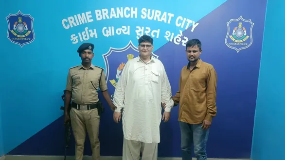surat-fake-passport-scam-afghan-citizen-made-indian-for-rs-5000-accused-sajuddin-arrested