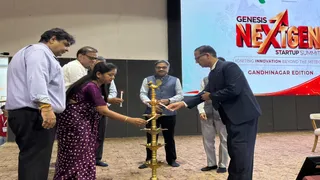 કર્ણાવતી યુનિવર્સિટી દ્વારા જેનેસિસ નેક્સ્ટજેન સ્ટાર્ટઅપ સમિટના ગાંધીનગર એડિશનનું આયોજન કરવામાં આવ્યું