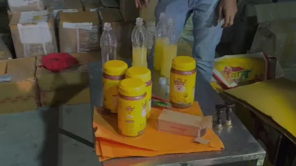 vadodara-fake-ghee-scam-10000-liters-seized-at-chalisa-foods