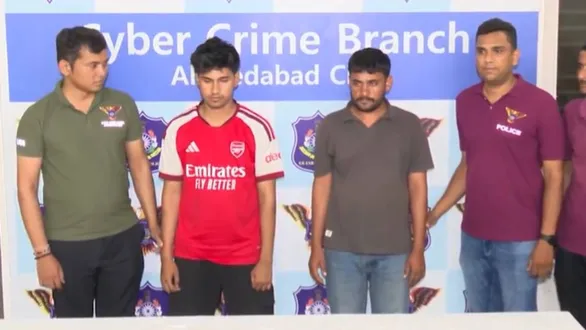 ahmedabad-news-fake-garba-pass-fraud-accused-uses-ai-to-replicate-garba-passes-in-front-of-police