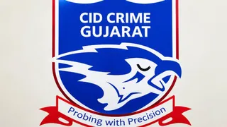 ખેડાના હરિયાલામાં ગેસ રીફિલિંગ કૌભાંડનો પર્દાફાશ: CIDની રેડમાં બે આરોપીઓ રૂ. 6.61 લાખના મુદ્દામાલ સાથે ઝડપાયા