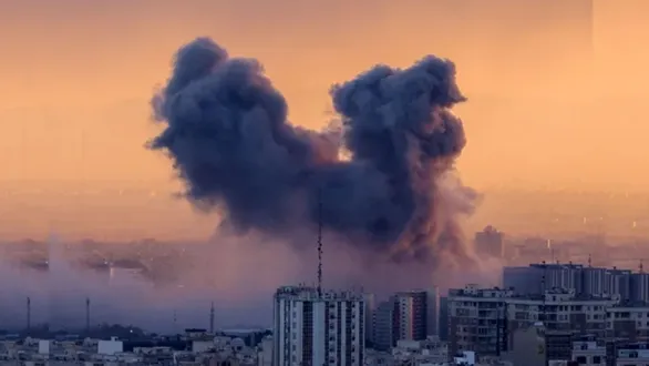 saudi-arabia-houthi-rebels-attack-airport-and-oilfield-dammam-indian-injured-us-embassy-staff-evacuation