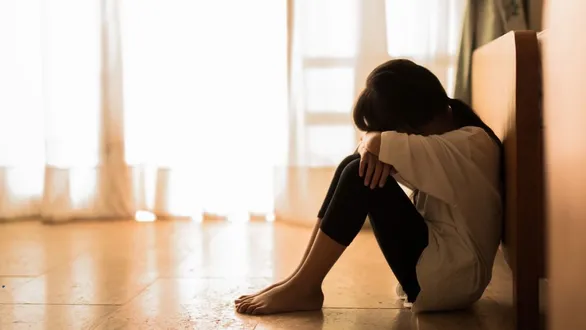ahmedabad-pregnant-woman-harassed-by-husband-abhyam-helps
