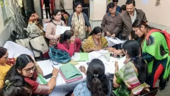 gujarat-voter-list-updation-1-lakh-59-thousand-forms-on-oct-25