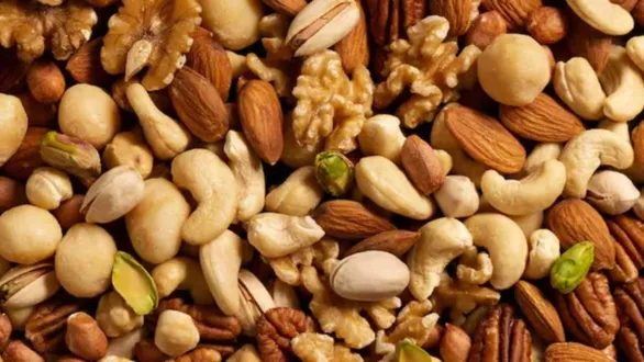 diwali-dry-fruits-price-hike-20-percent-pistachio-almond-prices