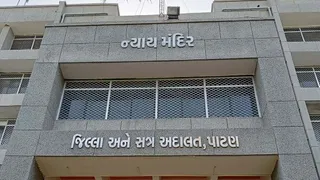 પાટણમાં વિદ્યાર્થિનીની છેડતી કરનાર શિક્ષકને 4 વર્ષની સખત કેદ, પોક્સો કોર્ટના જજે સંસ્કૃત શ્લોક ટાંકી સંભળાવી સજા
