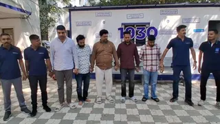 Surat Cyber Crime: વજન ઘટાડવા અને સ્કિન કેરના નામે કરોડો ઠગતી ગેંગના 5 માસ્ટરમાઈન્ડ ઝડપાયા

