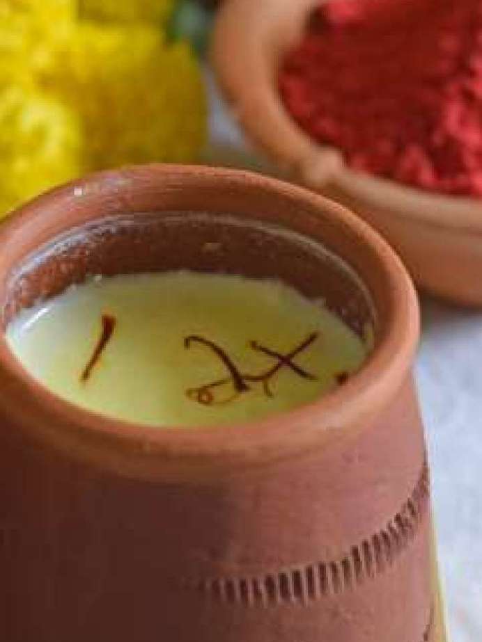 હોળીમાં કેમ પીવાય છે ભાંગ?